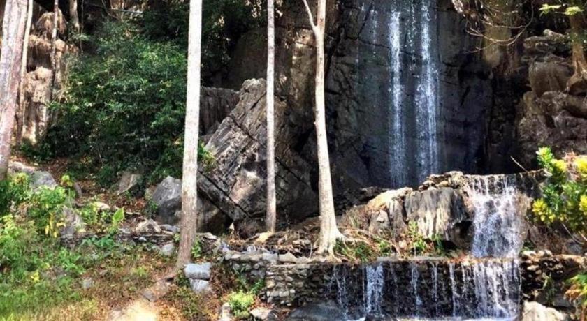 V Valley Resort Сатун Экстерьер фото